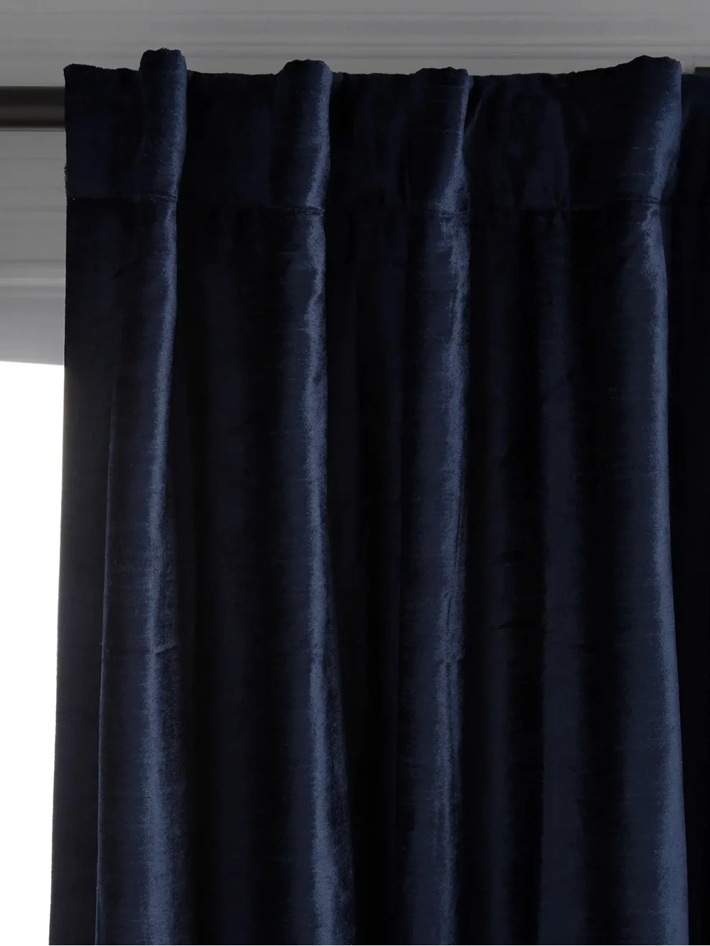 QUINCE 1 48x84 Luster Velvet True Blackout Curtain Navy 9344